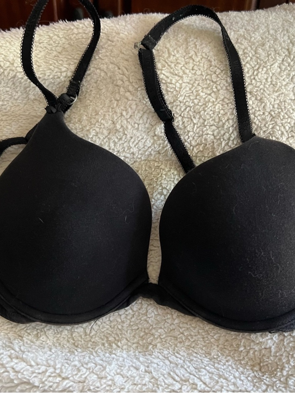 Victoria's Secret Black Molded T-Shirt Bra